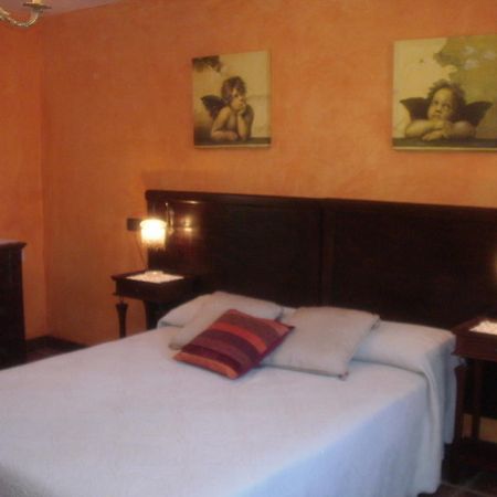 Ferienwohnung La Corralata Biescas  Zimmer foto