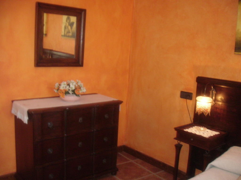Ferienwohnung La Corralata Biescas  Zimmer foto