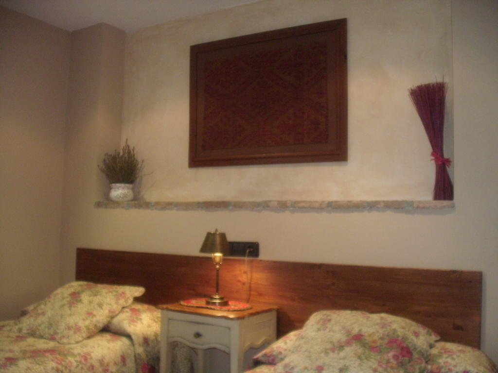 Ferienwohnung La Corralata Biescas  Zimmer foto